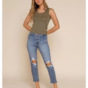 Levis 724 hi rise straight crop jeans
